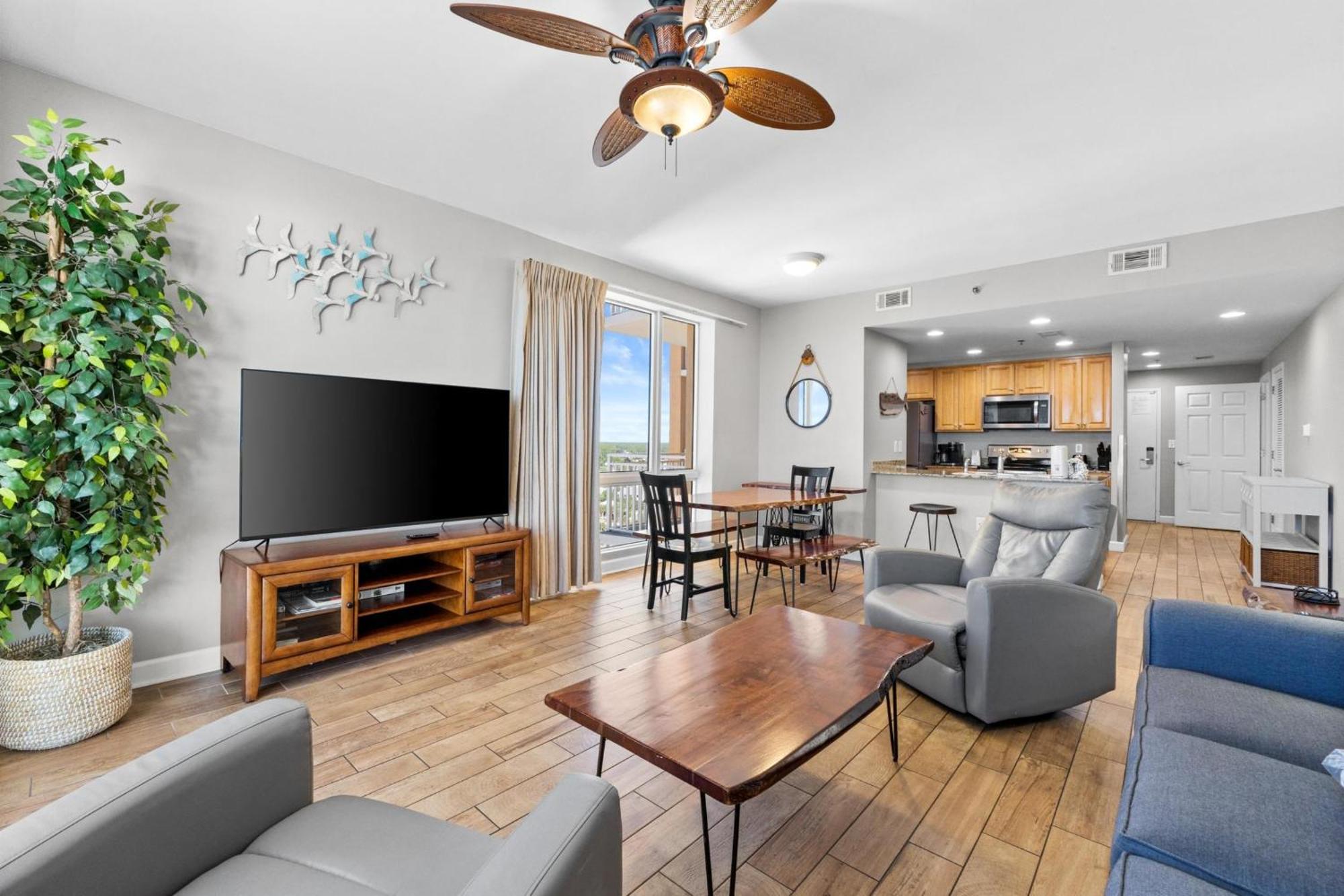 Splash Beach Resort By Panhandle Getaways Panama City Beach Room photo