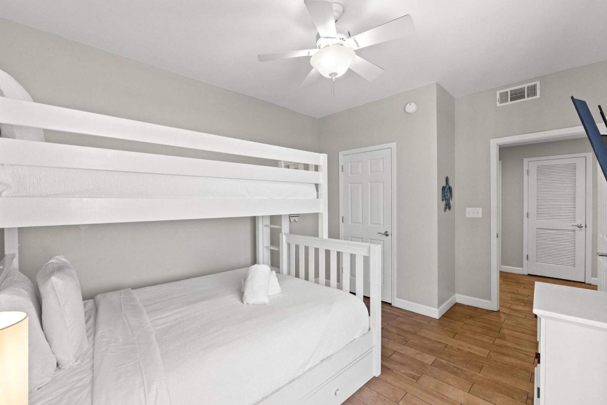 Splash Beach Resort By Panhandle Getaways Panama City Beach Exterior photo